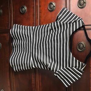 Banana Republic black/white peplum top